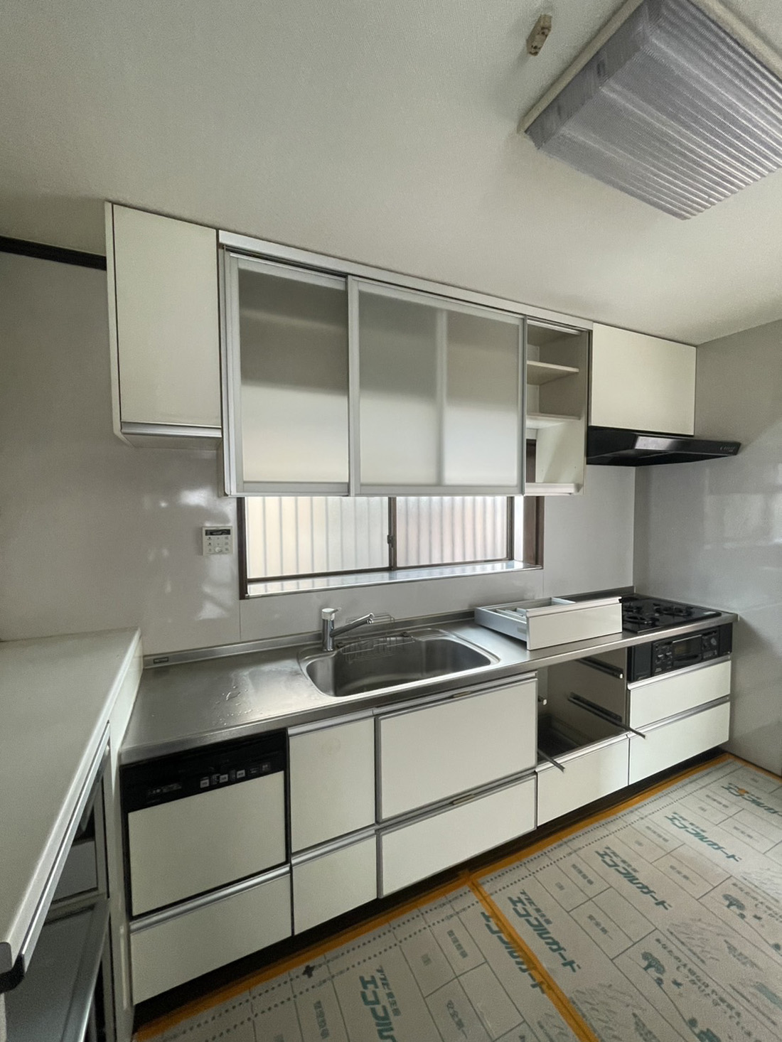 施工前のキッチン